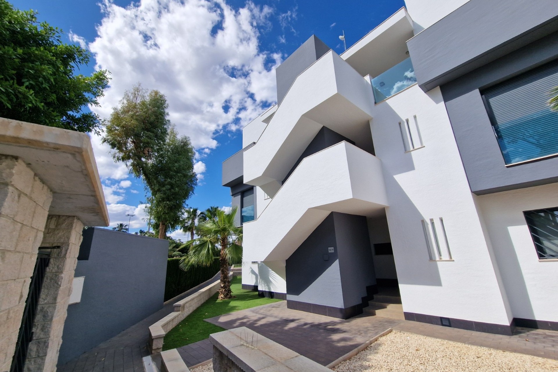 Venta - Apartamento / Piso -
Guardamar del Segura - El Raso