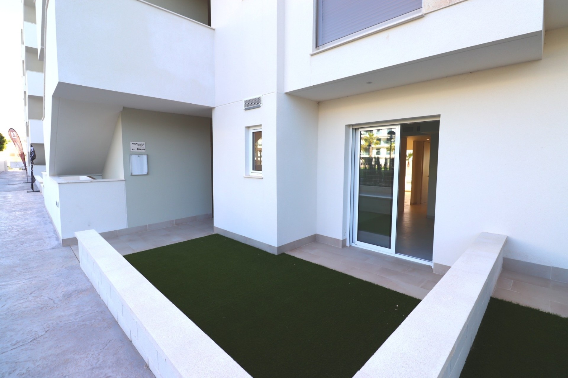 Venta - Apartamento / Piso -
Guardamar del Segura - El Raso