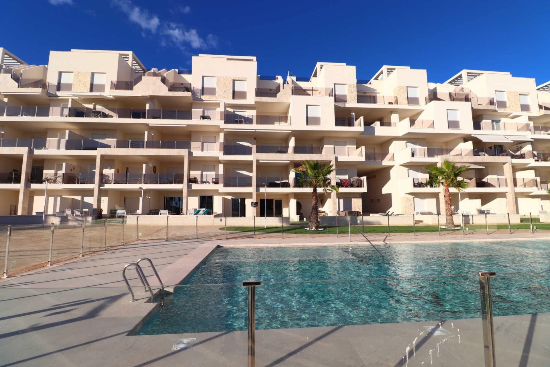 Venta - Apartamento / Piso -
Guardamar del Segura - El Raso