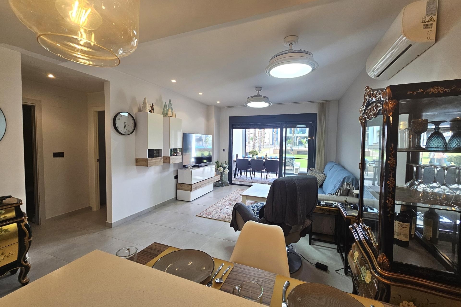 Venta - Apartamento / Piso -
Guardamar del Segura - El Raso