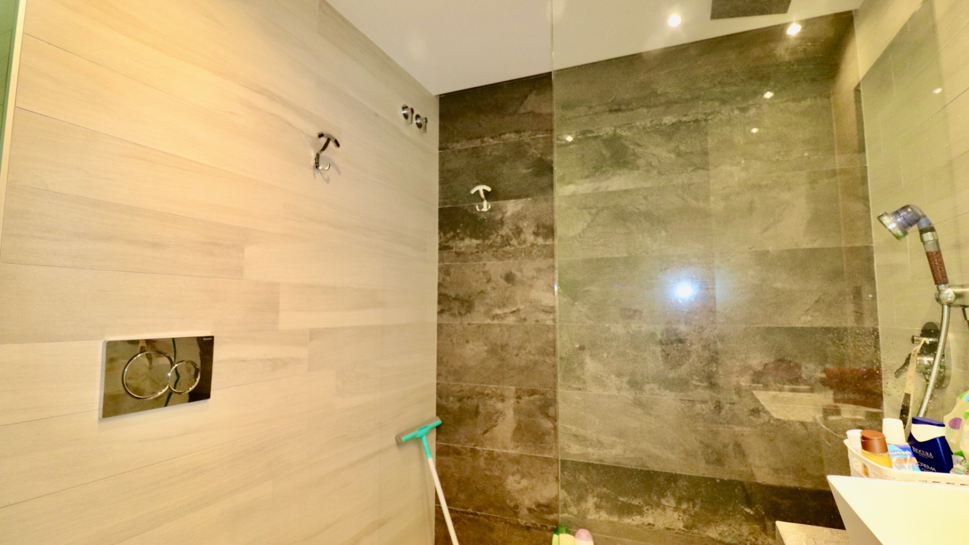 Venta - Apartamento piso -
Guardamar del Segura - Guardamar - El Raso