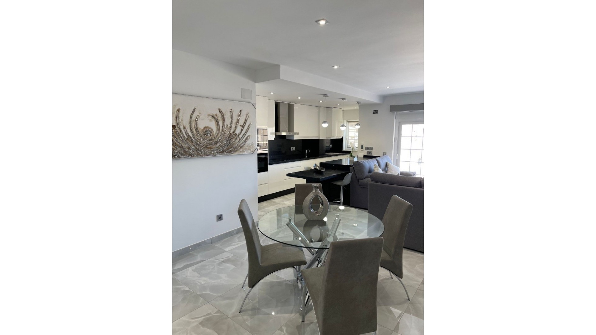 Venta - Apartamento piso -
Guardamar del Segura - Guardamar