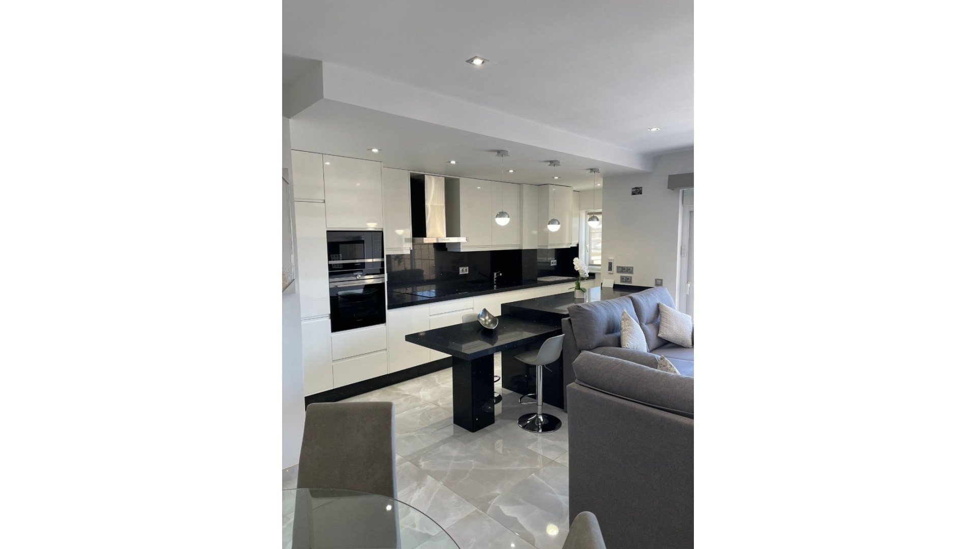 Venta - Apartamento piso -
Guardamar del Segura - Guardamar