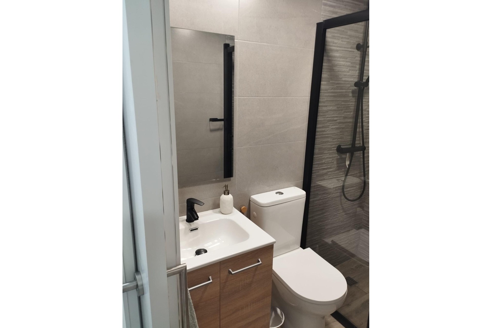 Venta - Apartamento / Piso -
Guardamar del Segura - Pinomar