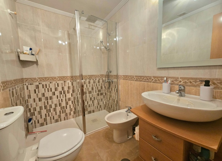 Venta - Apartamento piso -
Guardamar del Segura - Playa