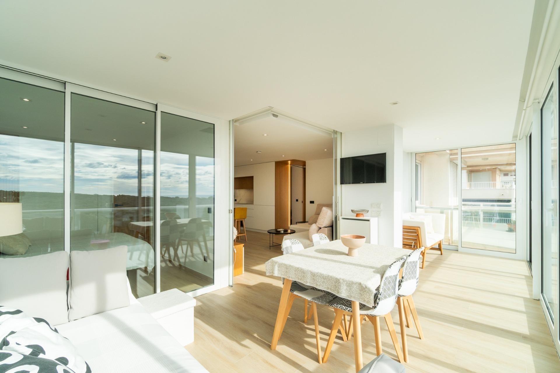 Venta - Apartamento / Piso -
Guardamar del Segura - Puerto Deportivo