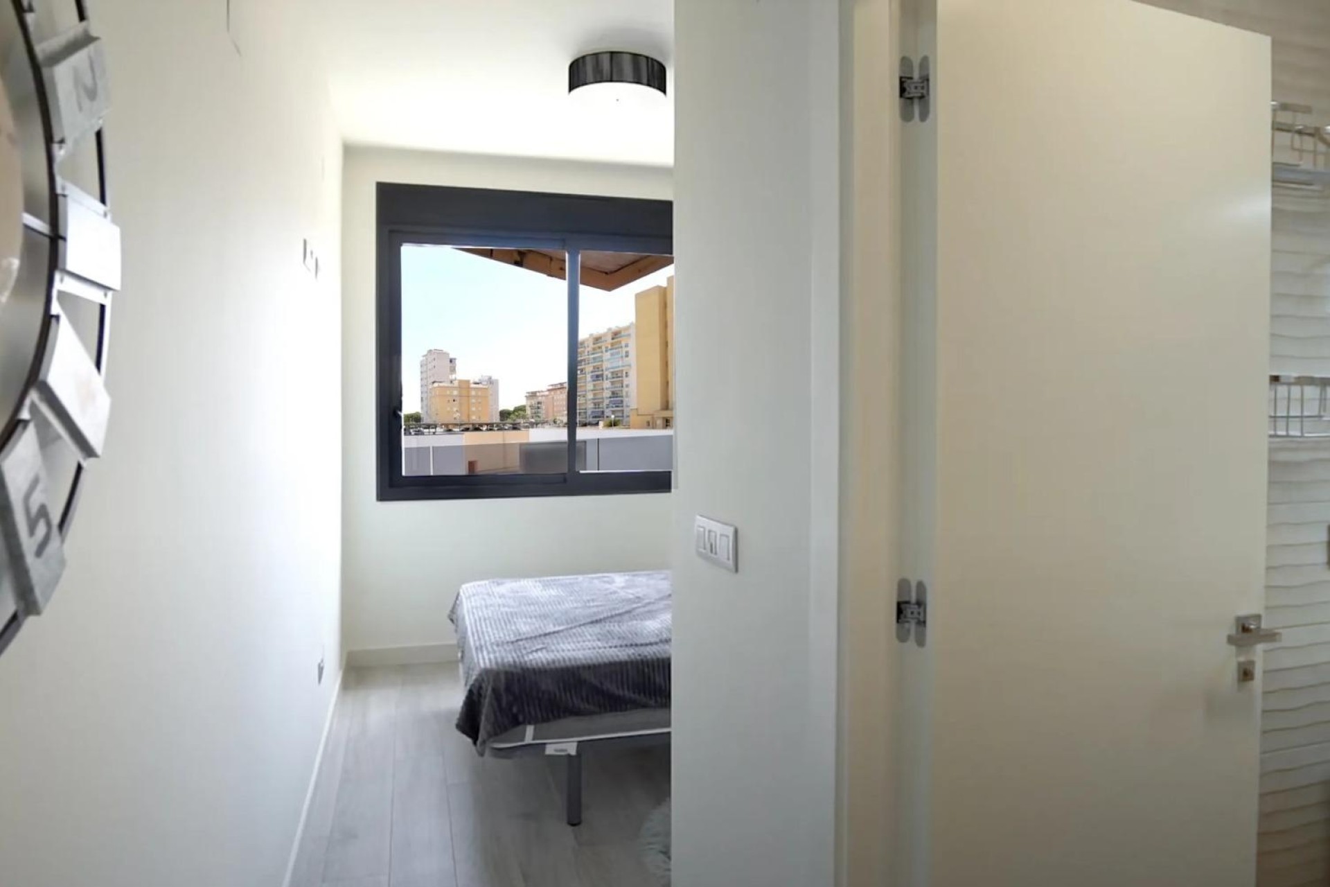 Venta - Apartamento / Piso -
Guardamar del Segura - puerto deportivo