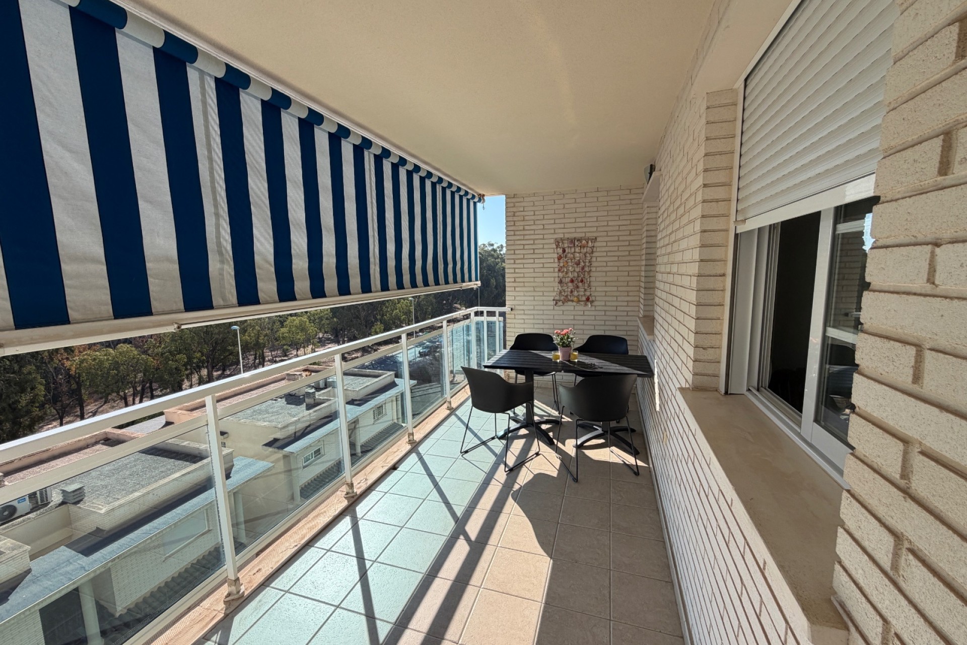 Venta - Apartamento / Piso -
Guardamar del Segura - PUERTO