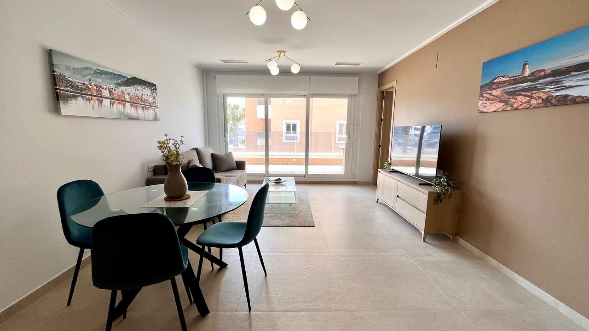 Venta - Apartamento piso -
Guardamar del Segura