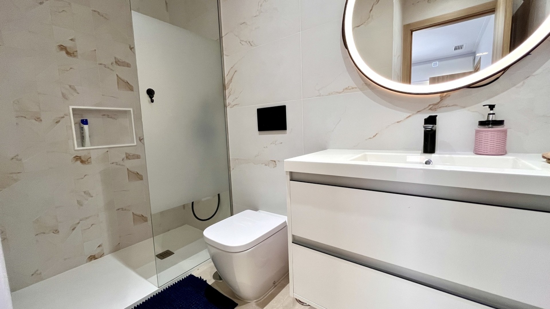 Venta - Apartamento piso -
Guardamar del Segura