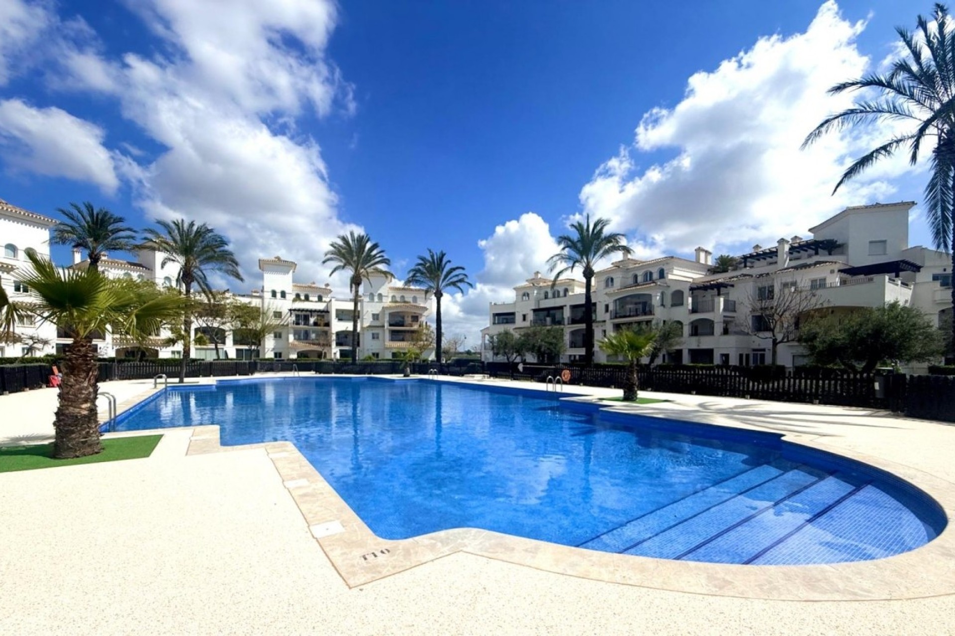 Venta - Apartamento / Piso -
Hacienda Riquelme Golf Resort - Inland