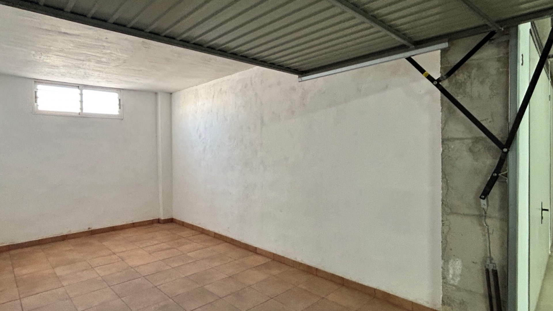 Venta - Apartamento piso -
Jacarilla - pueblo