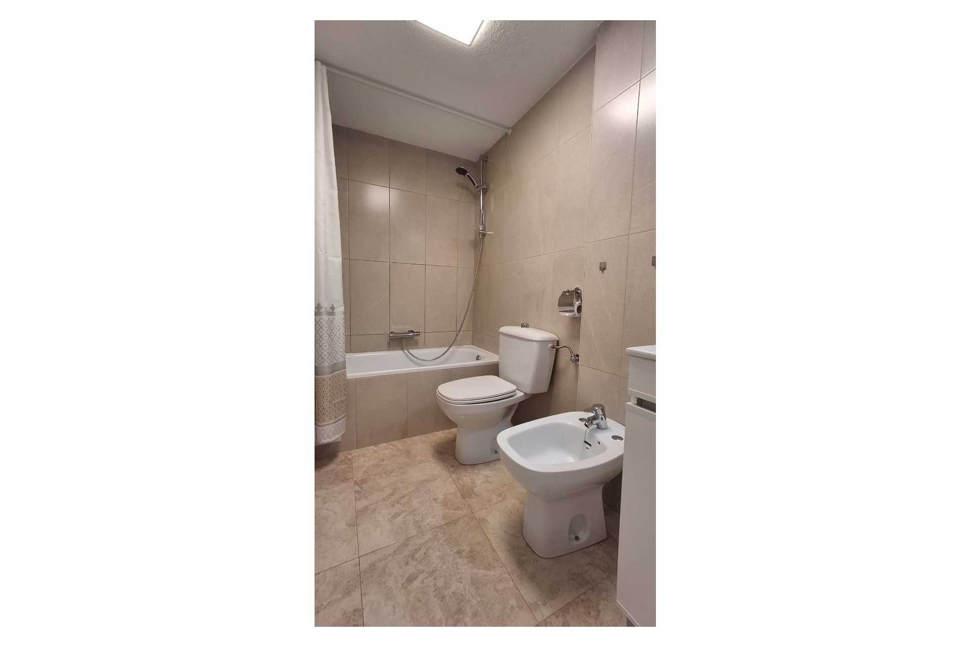 Venta - Apartamento / Piso -
La Mata - Playa