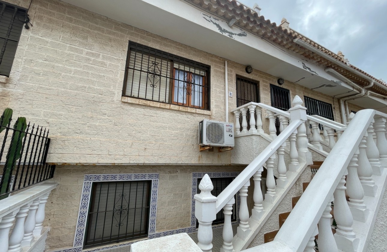 Venta - Apartamento / Piso -
La Mata - Playa