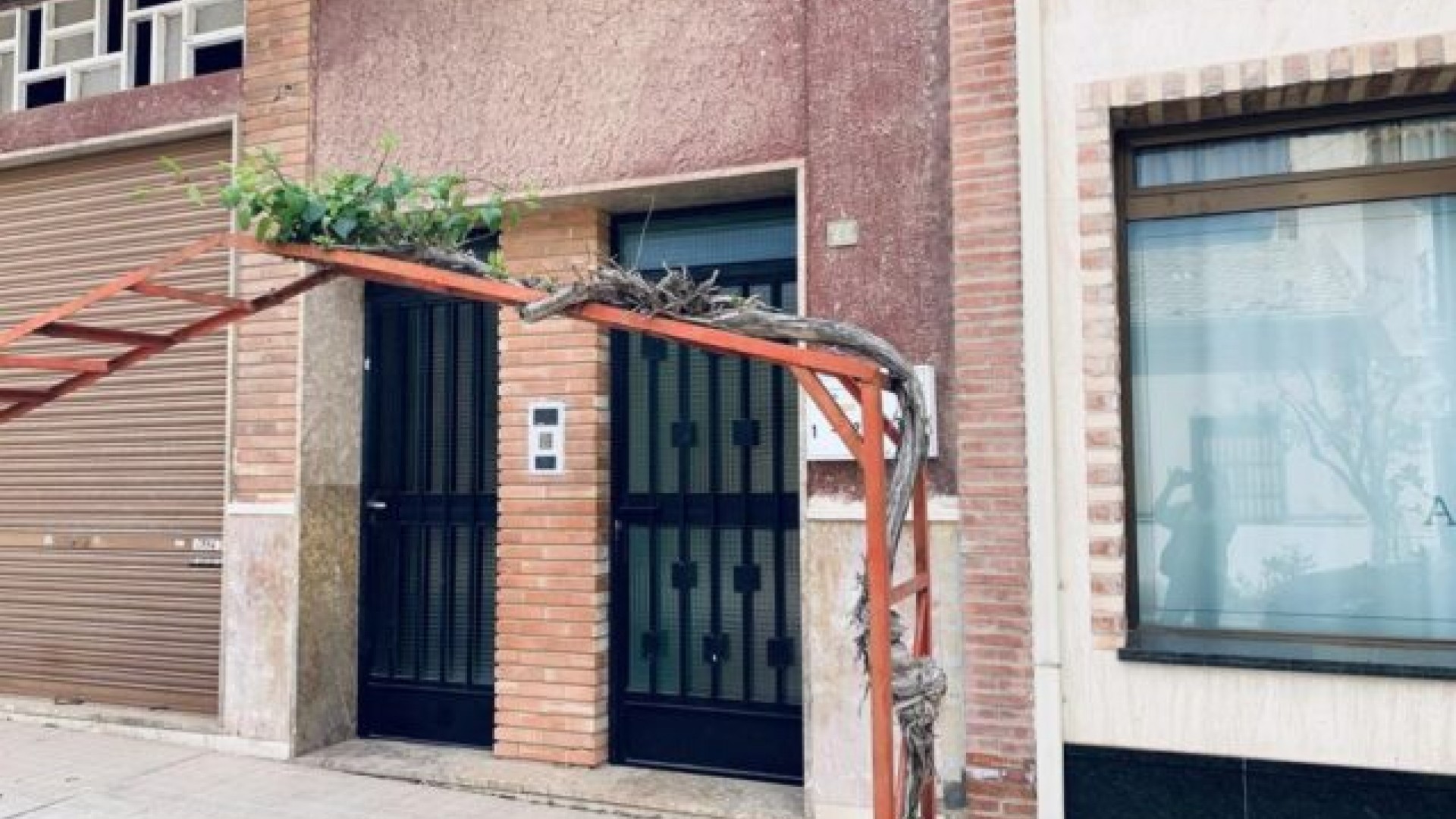 Venta - Apartamento piso -
La Romana