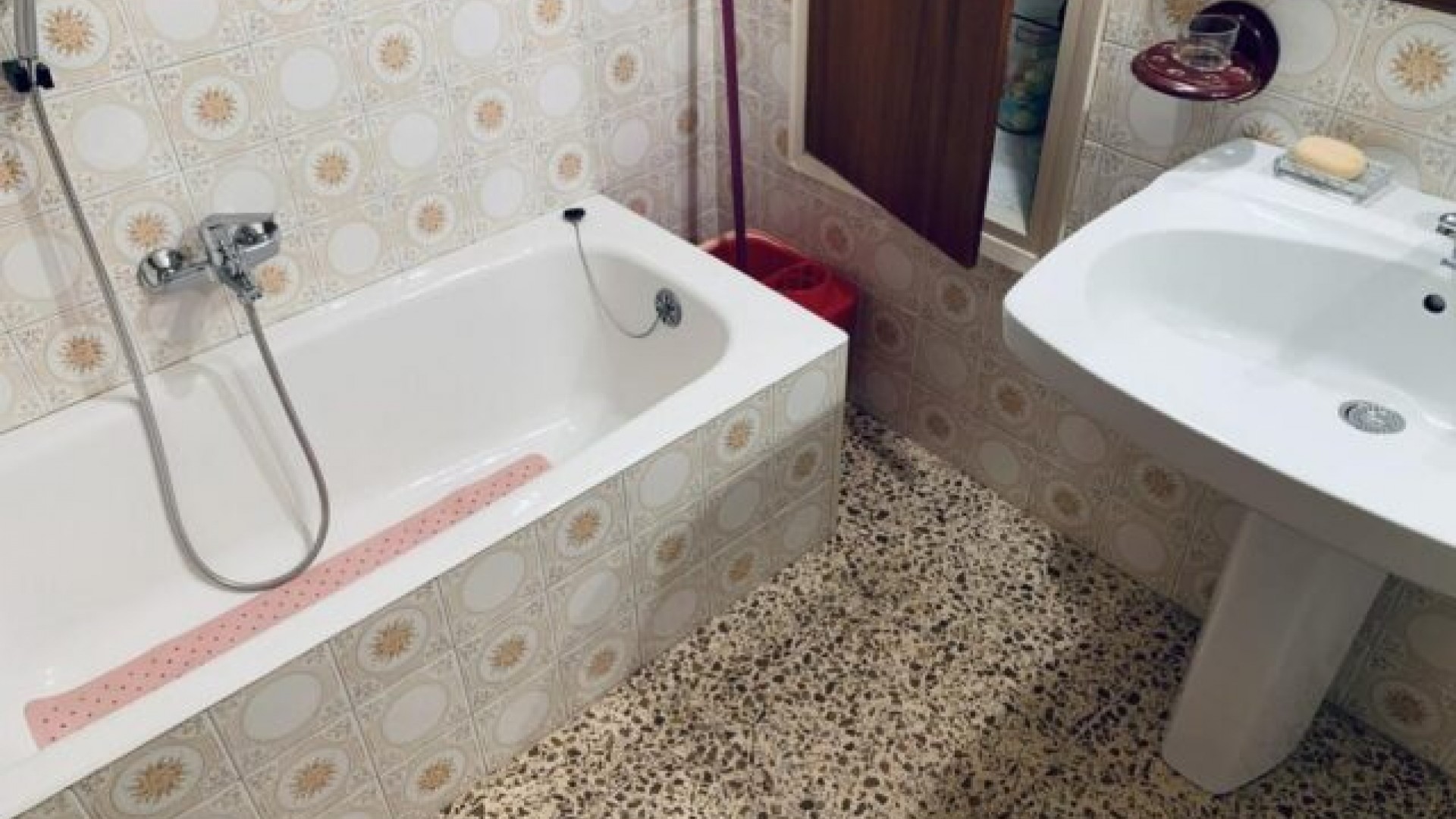 Venta - Apartamento piso -
La Romana