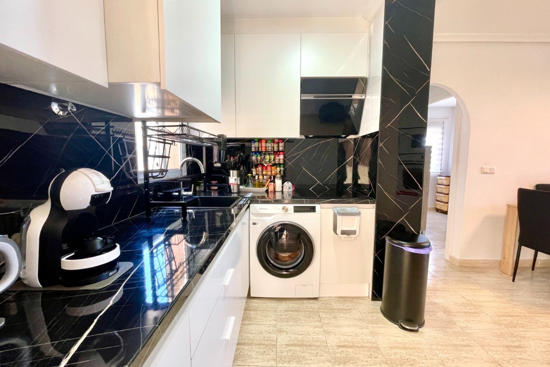 Venta - Apartamento / Piso -
La Siesta - El Salado - Torreta - La Siesta