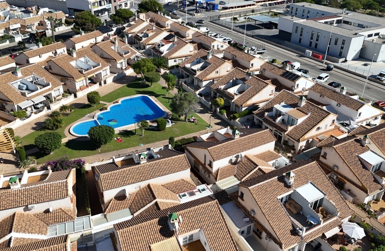 Venta - Apartamento / Piso -
La Zenia - Costa Blanca
