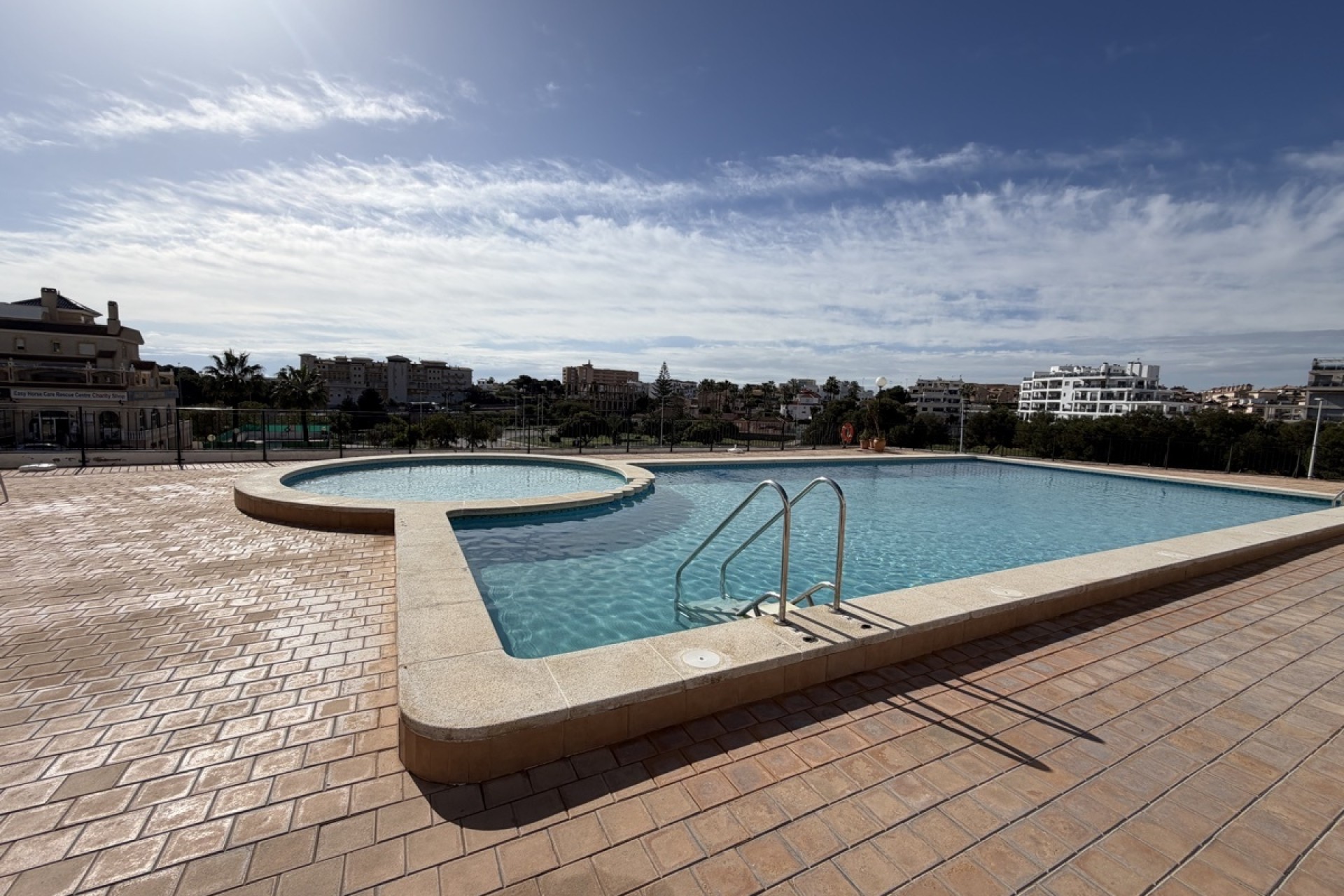 Venta - Apartamento piso -
La Zenia