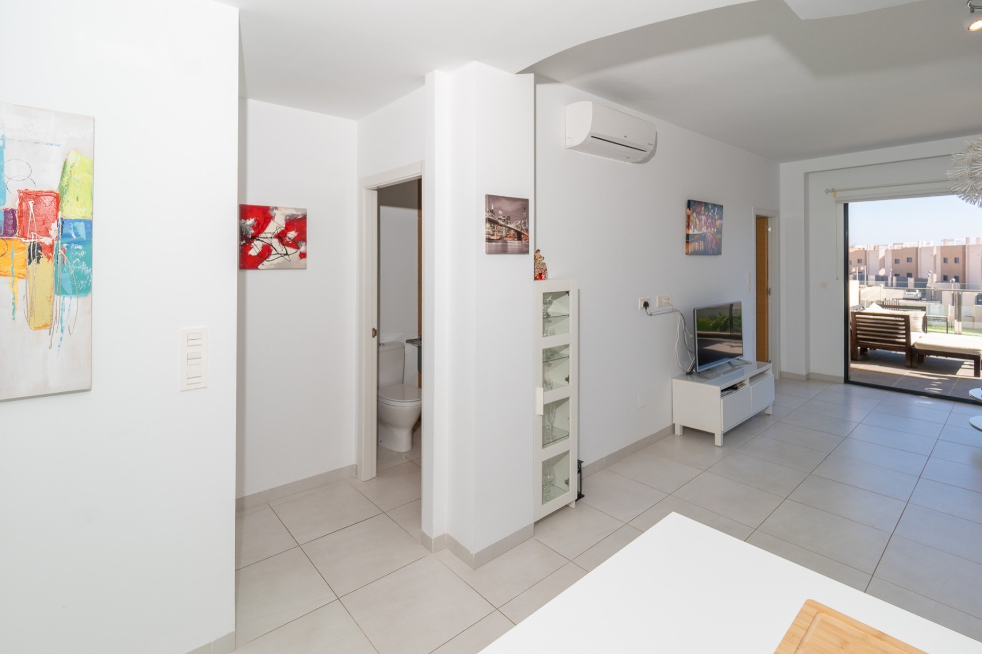 Venta - Apartamento / Piso -
La Zenia