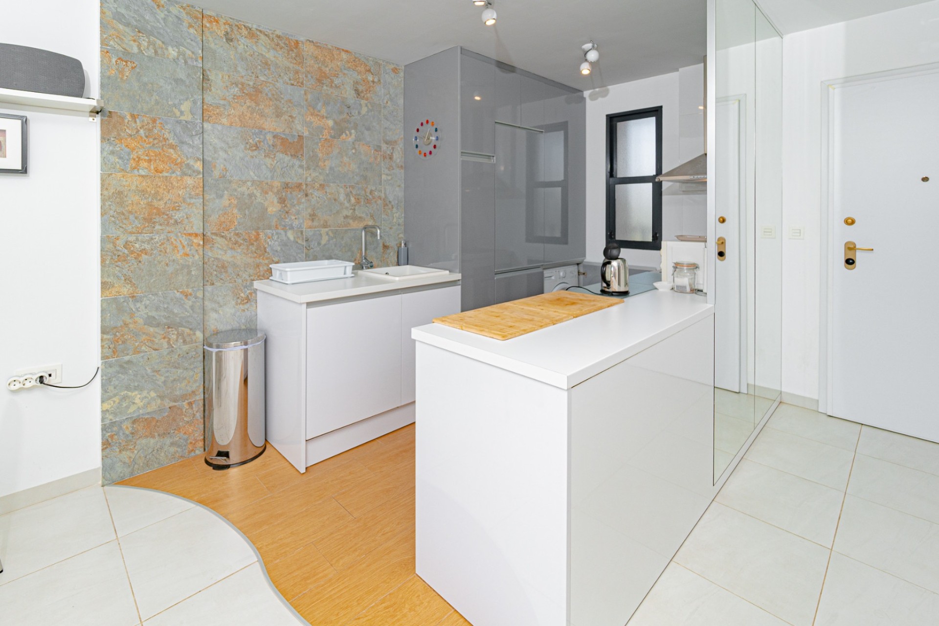 Venta - Apartamento / Piso -
La Zenia