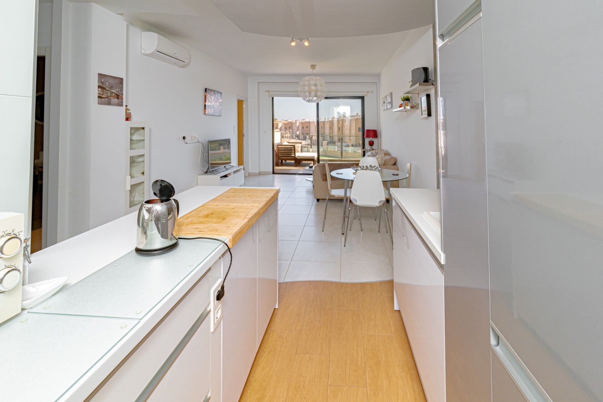 Venta - Apartamento / Piso -
La Zenia