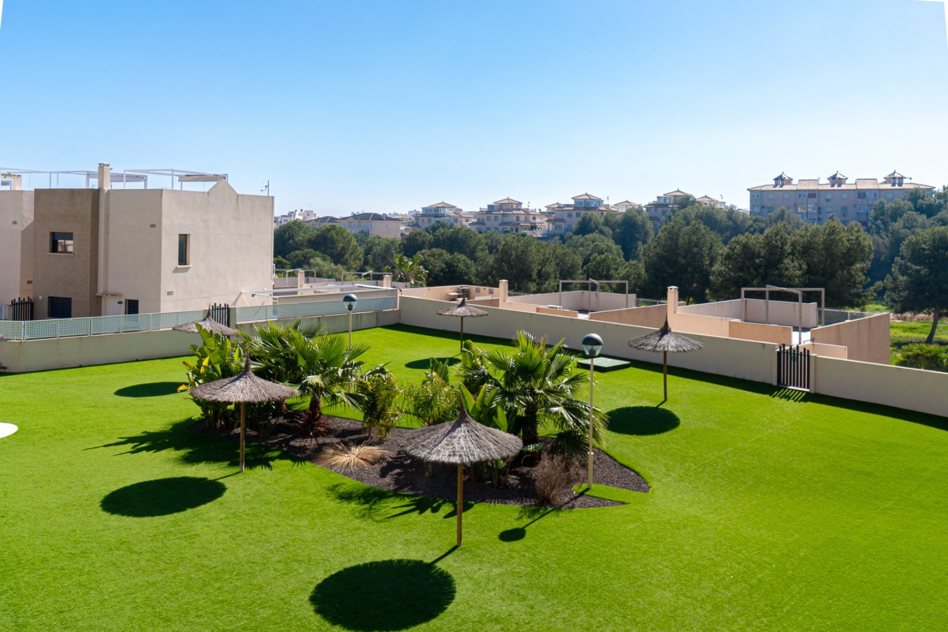 Venta - Apartamento / Piso -
La Zenia