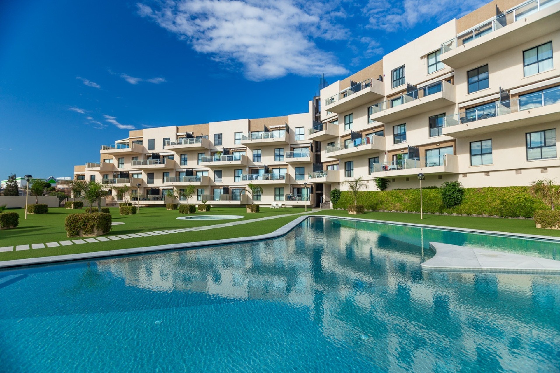 Venta - Apartamento / Piso -
La Zenia