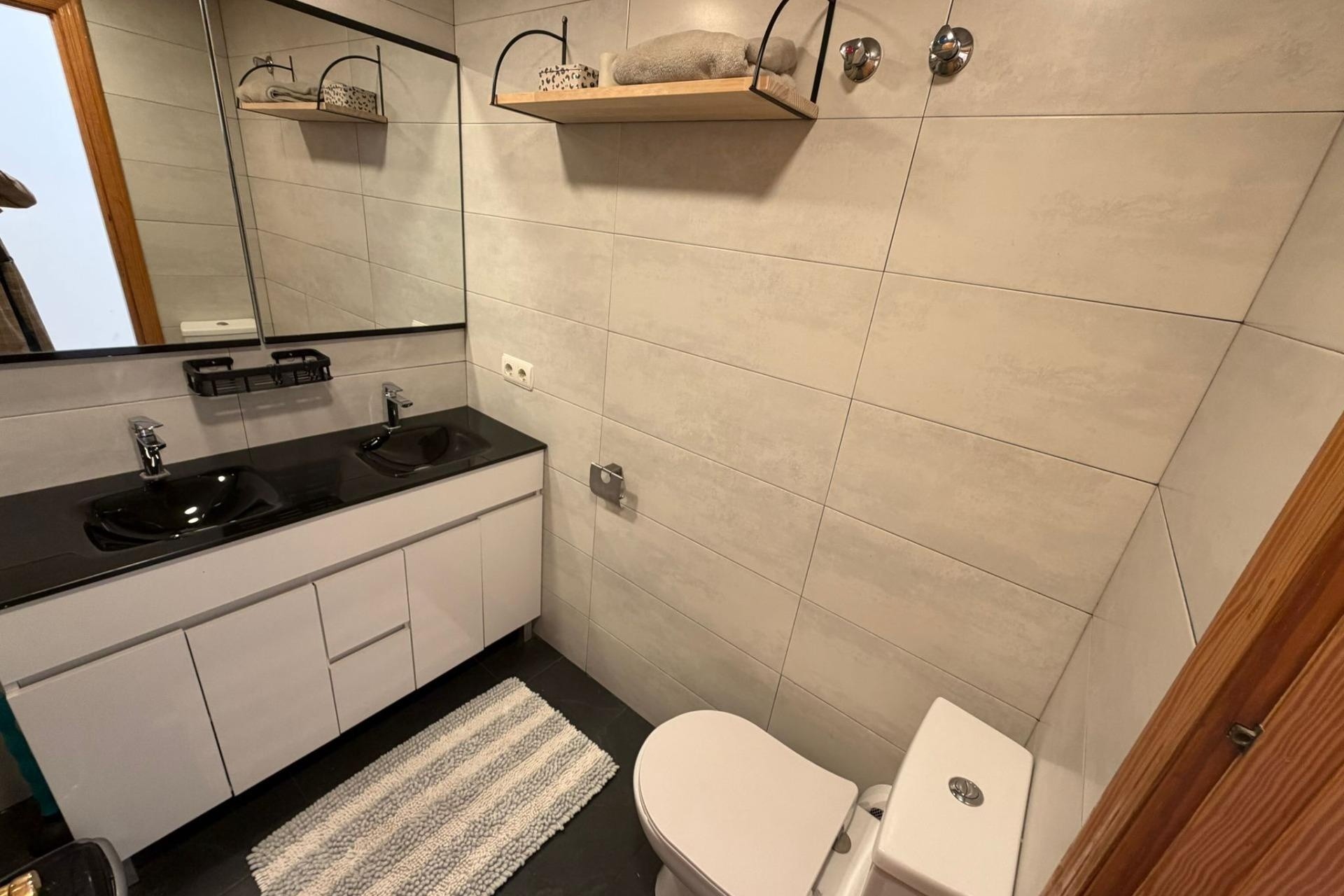 Venta - Apartamento / Piso -
Lo Pagan - Villananitos