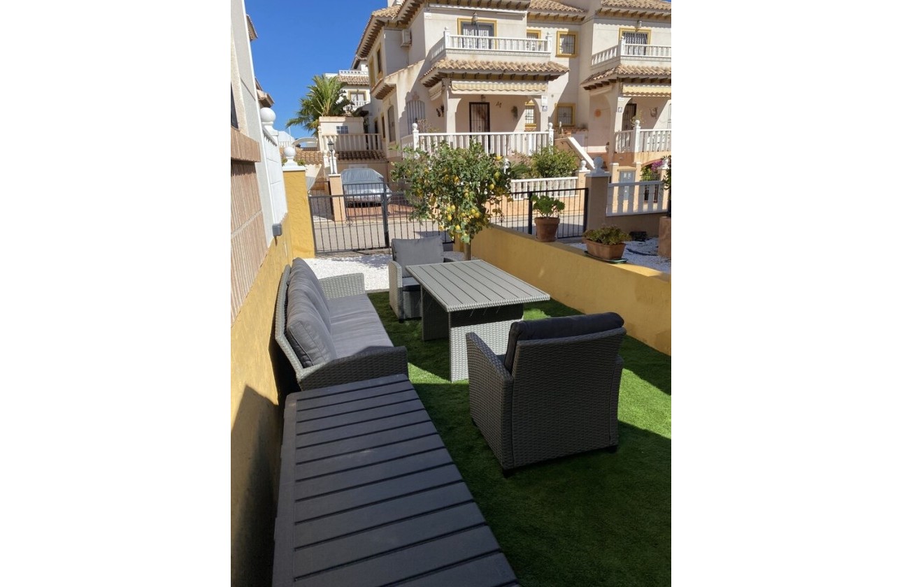 Venta - Apartamento / Piso -
Lomas de Cabo Roig - Costa Blanca
