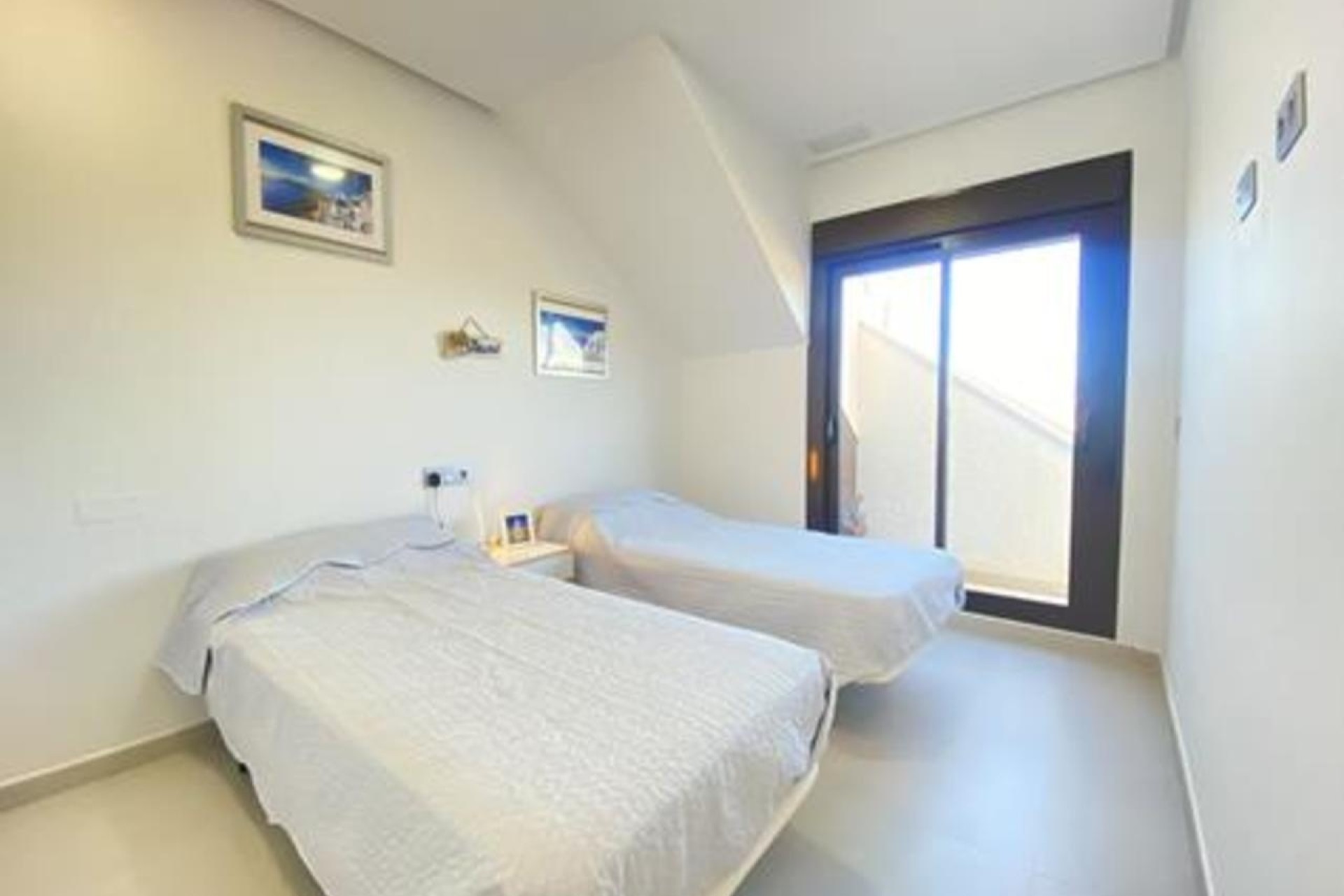 Venta - Apartamento / Piso -
Los Alcázares - Los Alcazares
