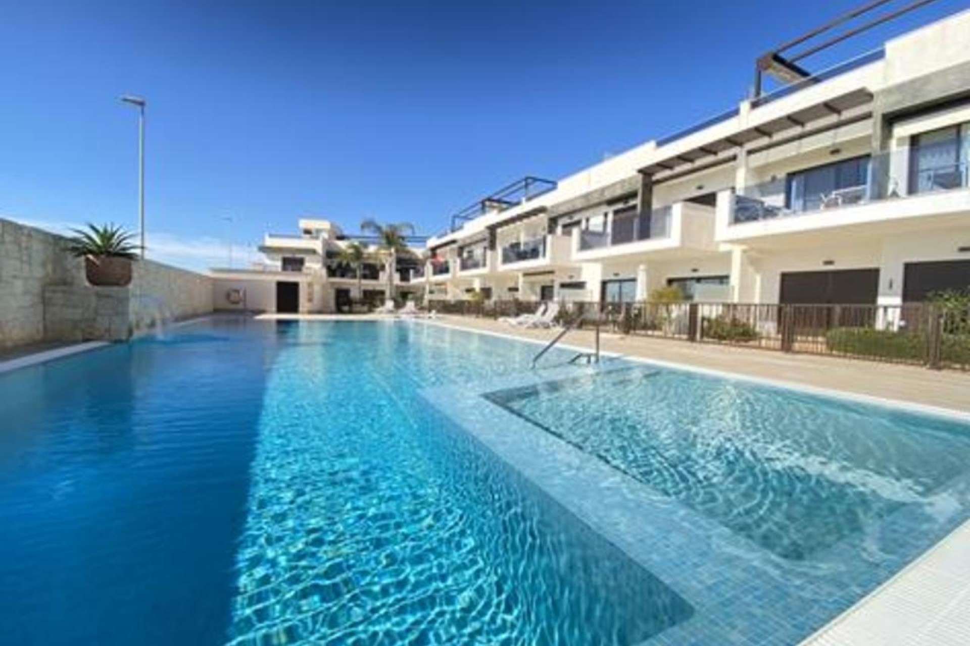 Venta - Apartamento / Piso -
Los Alcázares - Los Alcazares