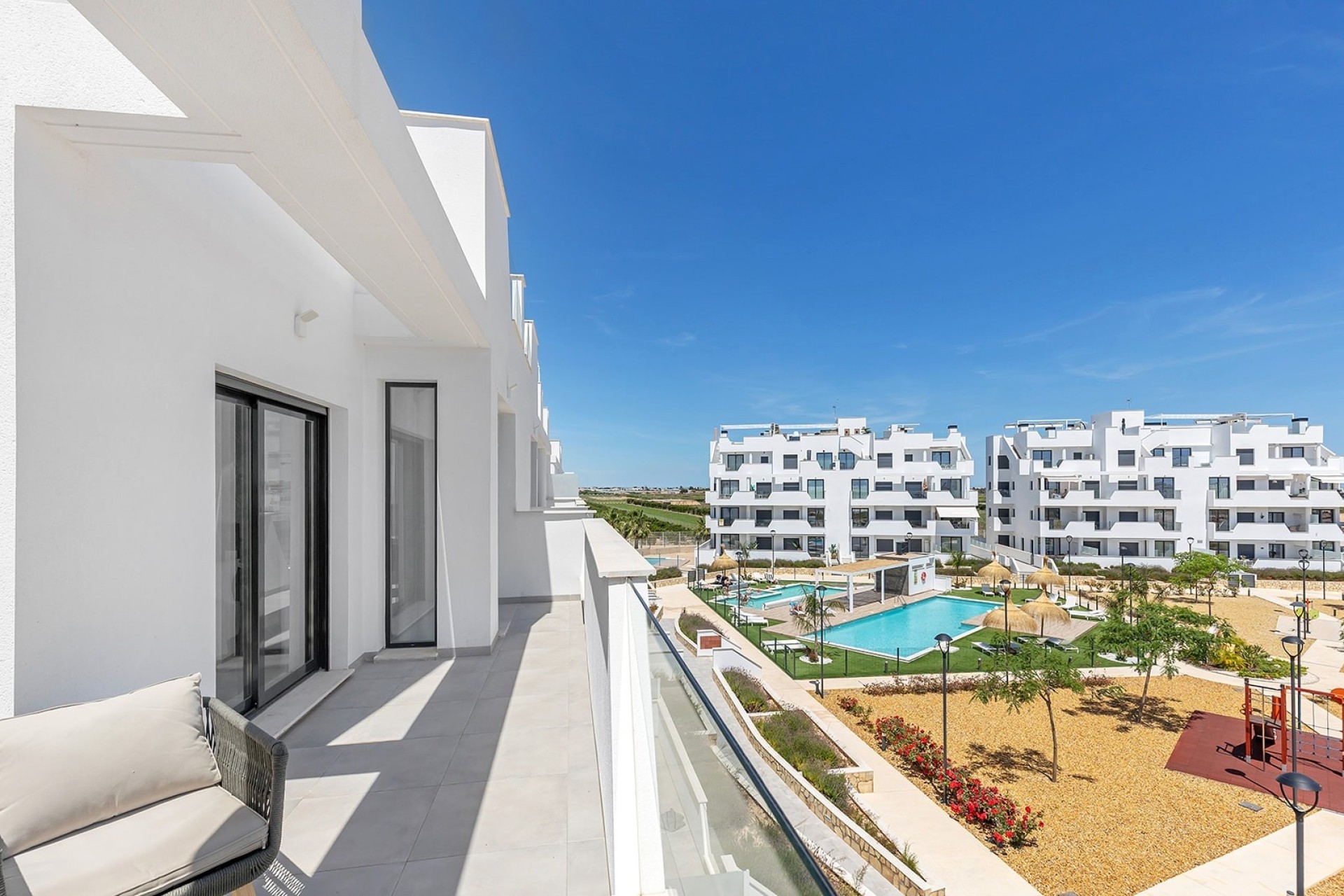 Venta - Apartamento / Piso -
Los Alcazares - Santa Rosalia Lake and Life Resort