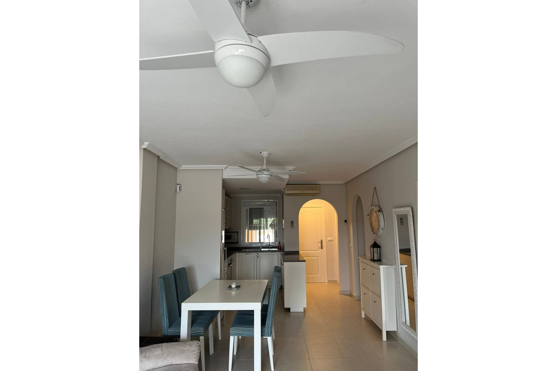 Venta - Apartamento / Piso -
Los Alcazares