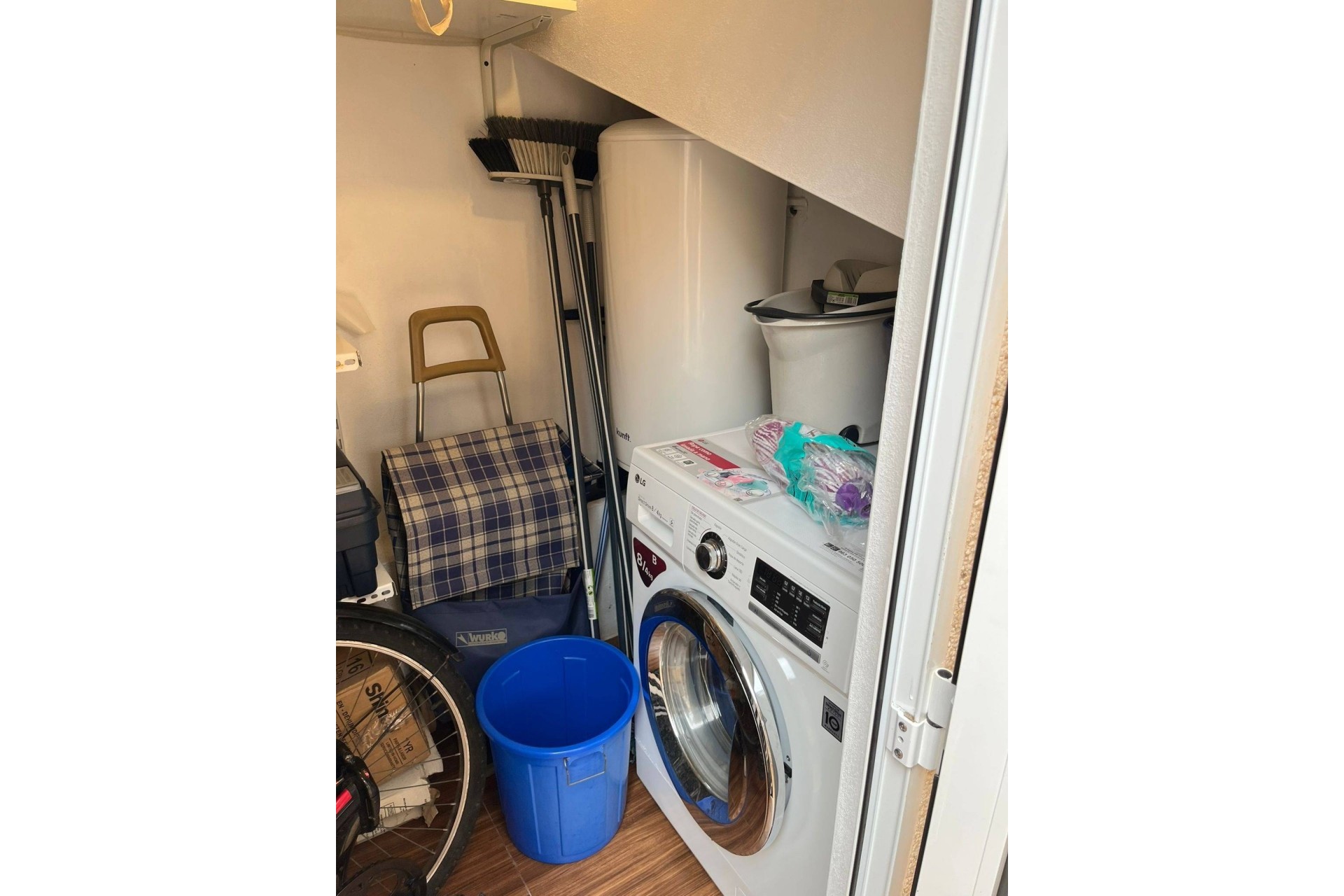 Venta - Apartamento / Piso -
Los Alcazares