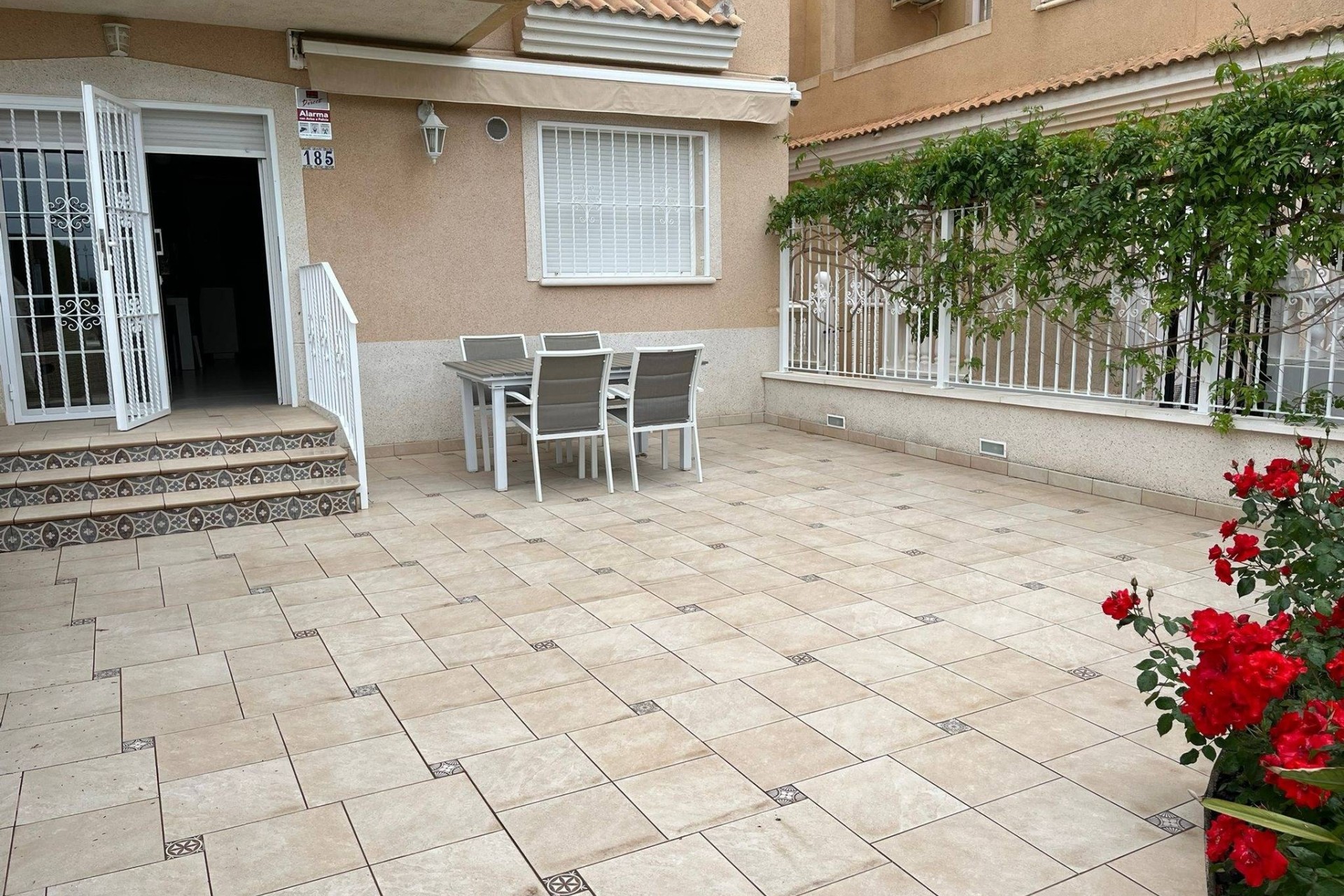 Venta - Apartamento / Piso -
Los Alcazares