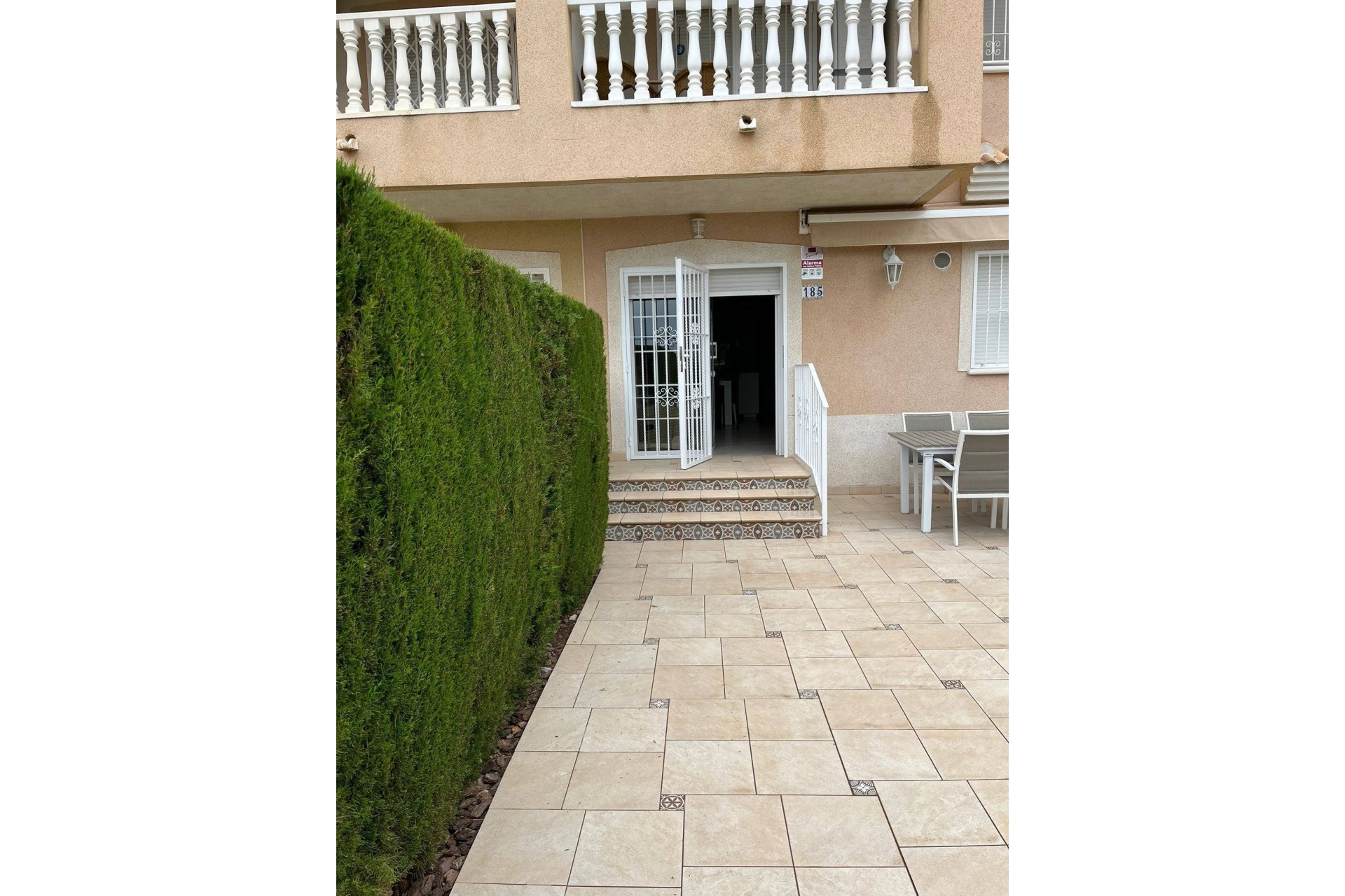 Venta - Apartamento / Piso -
Los Alcazares
