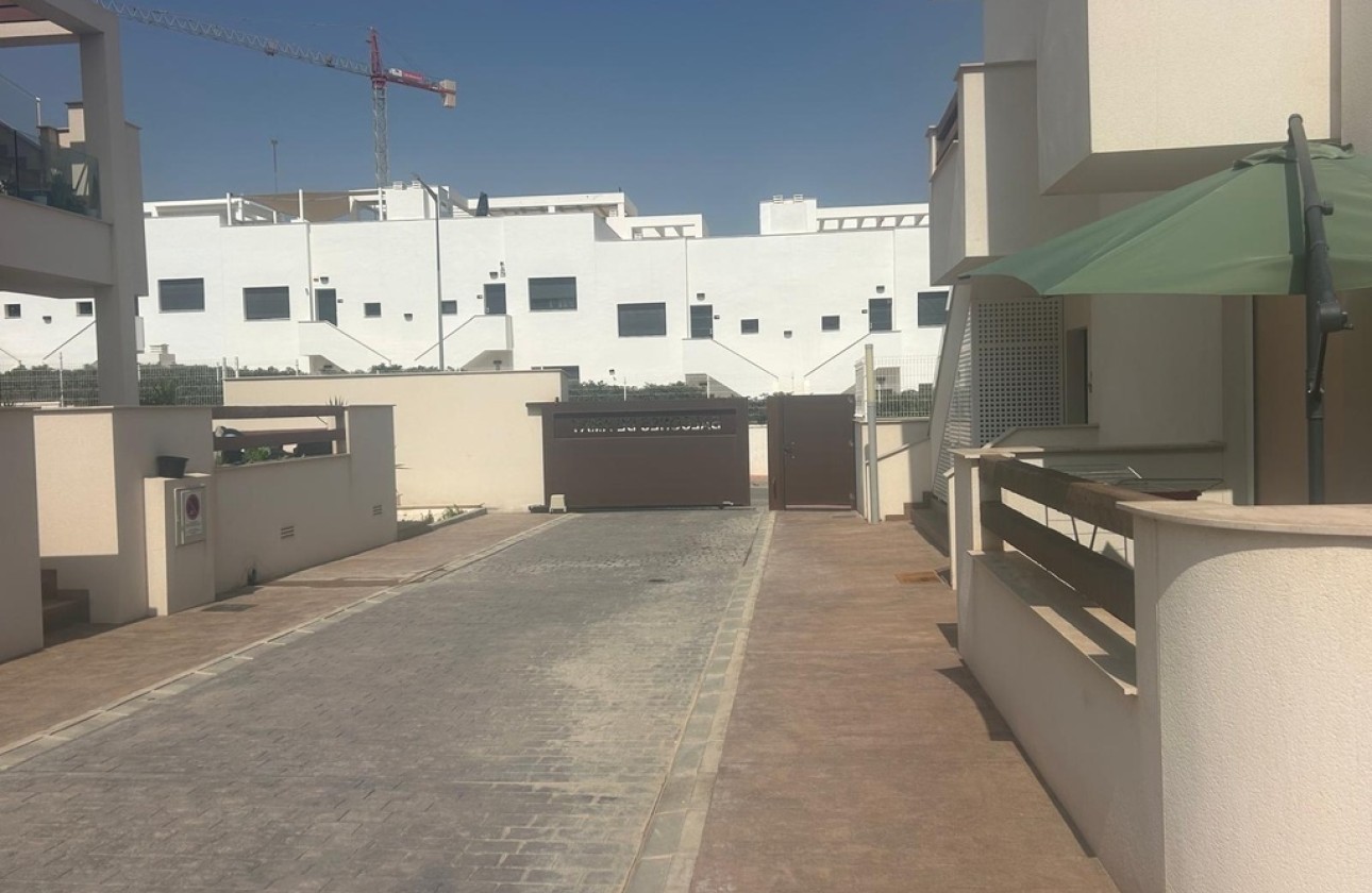 Venta - Apartamento / Piso -
Los Balcones - Los Altos del Edén - AMAY Urbanisation
