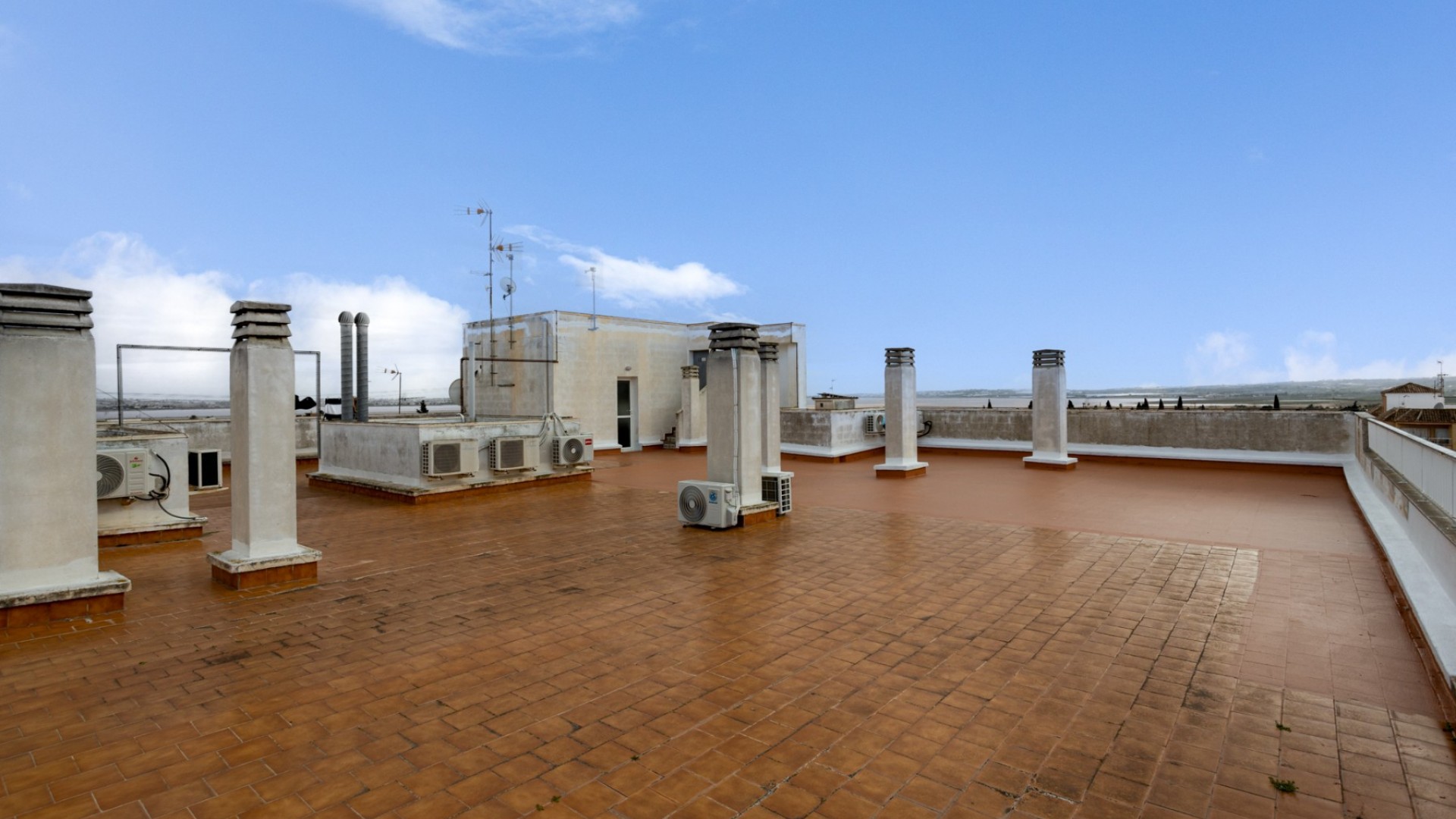 Venta - Apartamento piso -
Los Montesinos