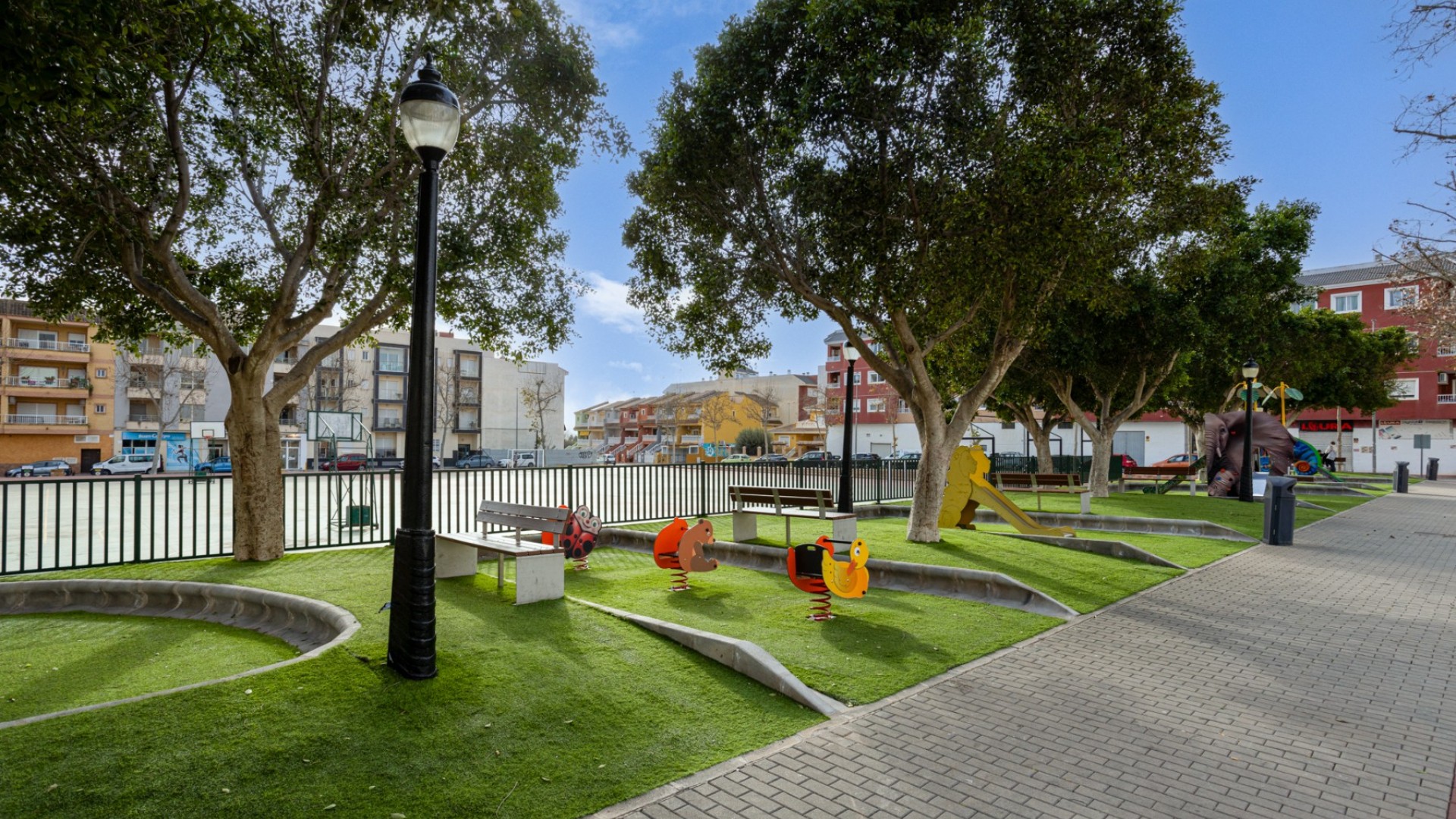 Venta - Apartamento piso -
Los Montesinos