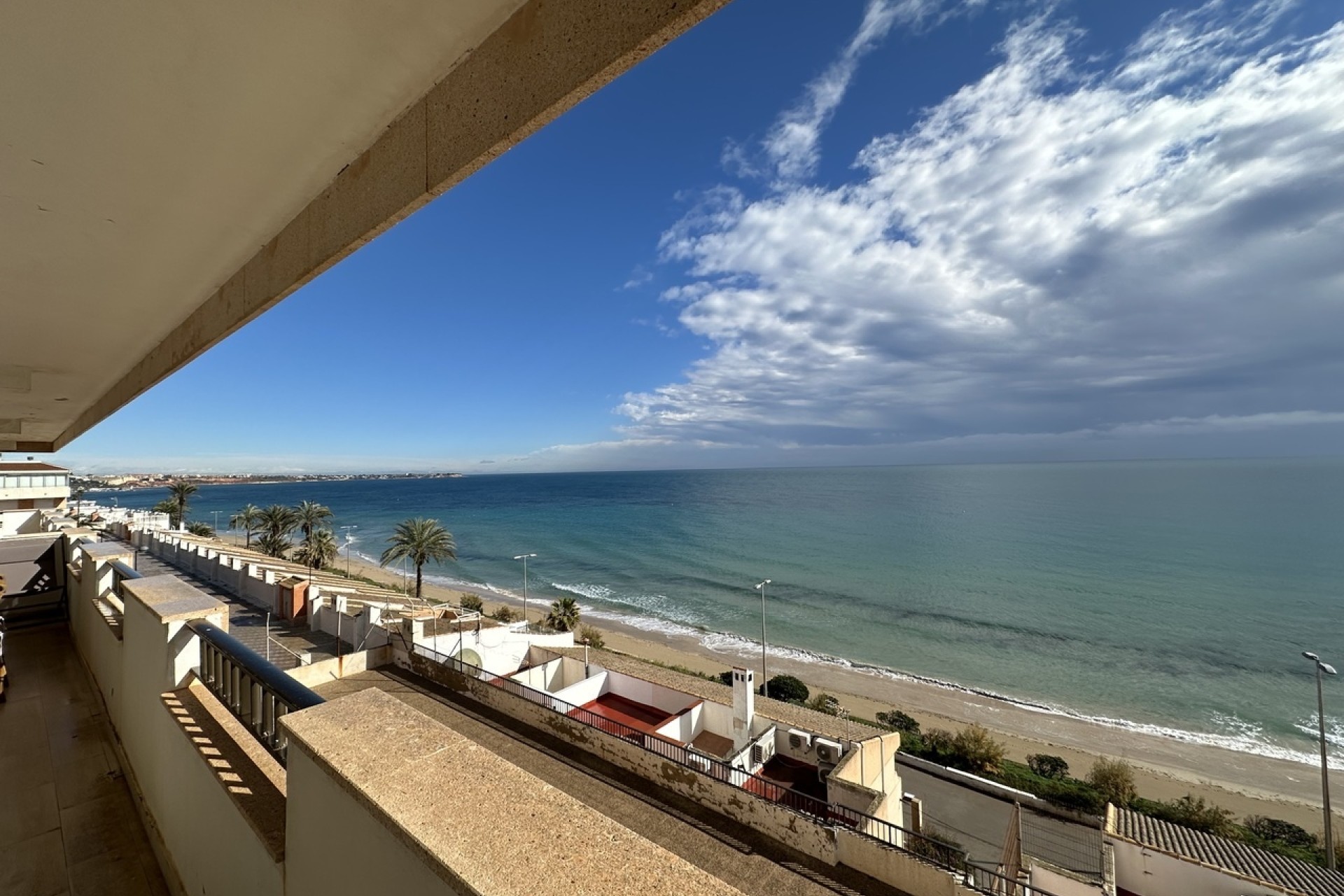 Venta - Apartamento / Piso -
Mil Palmeras - Costa Blanca