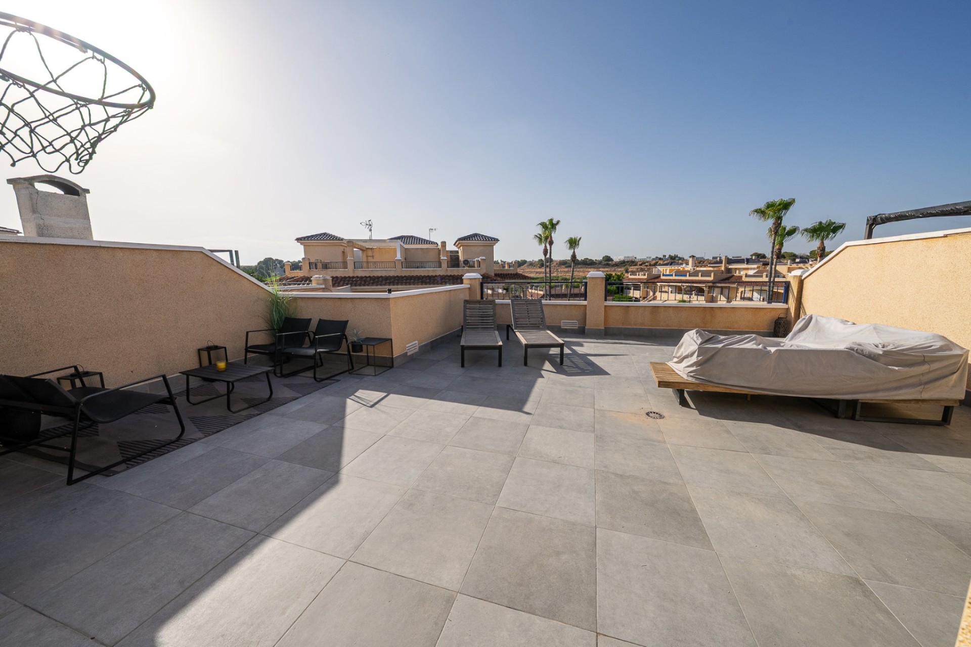 Venta - Apartamento / Piso -
Mil Palmeras - Riomar