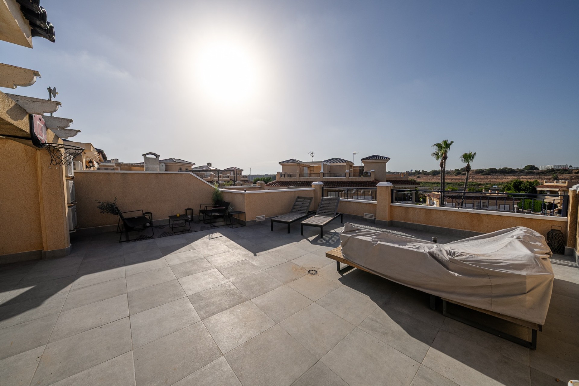 Venta - Apartamento / Piso -
Mil Palmeras - Riomar