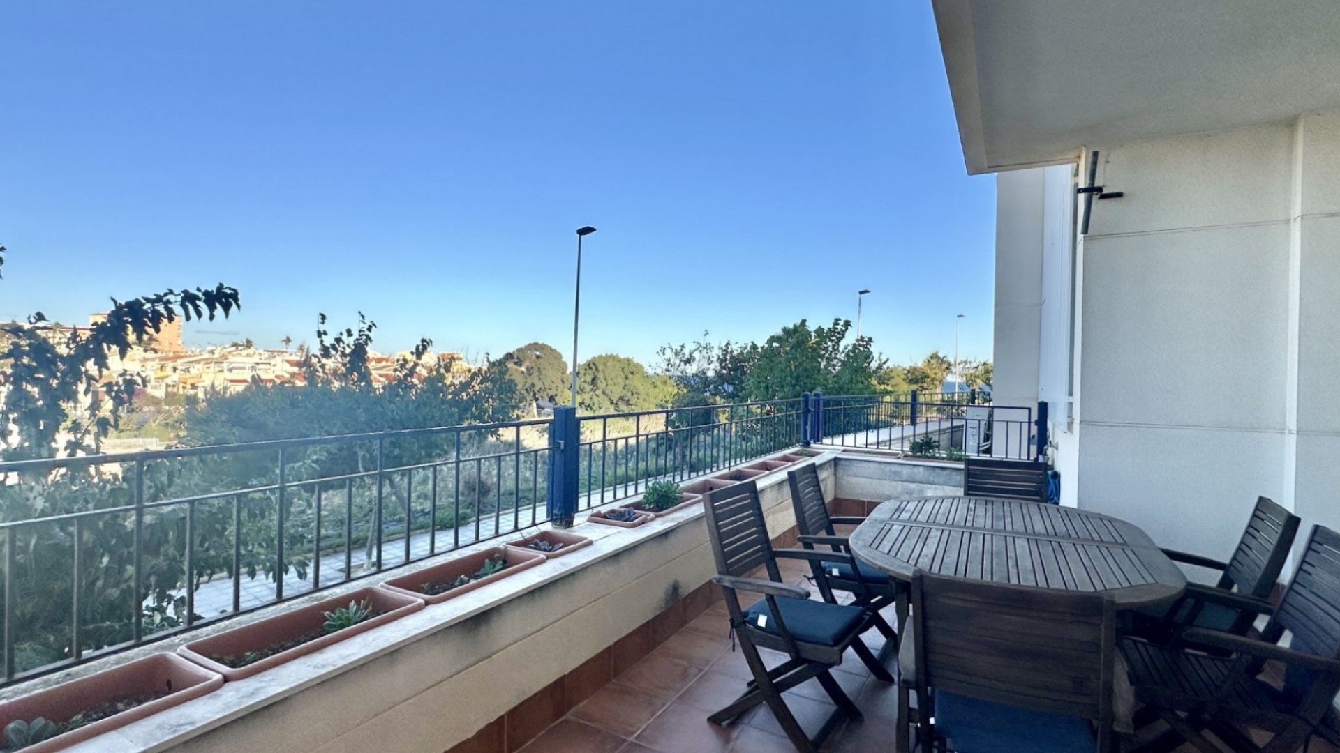 Venta - Apartamento piso -
Mil Palmeras