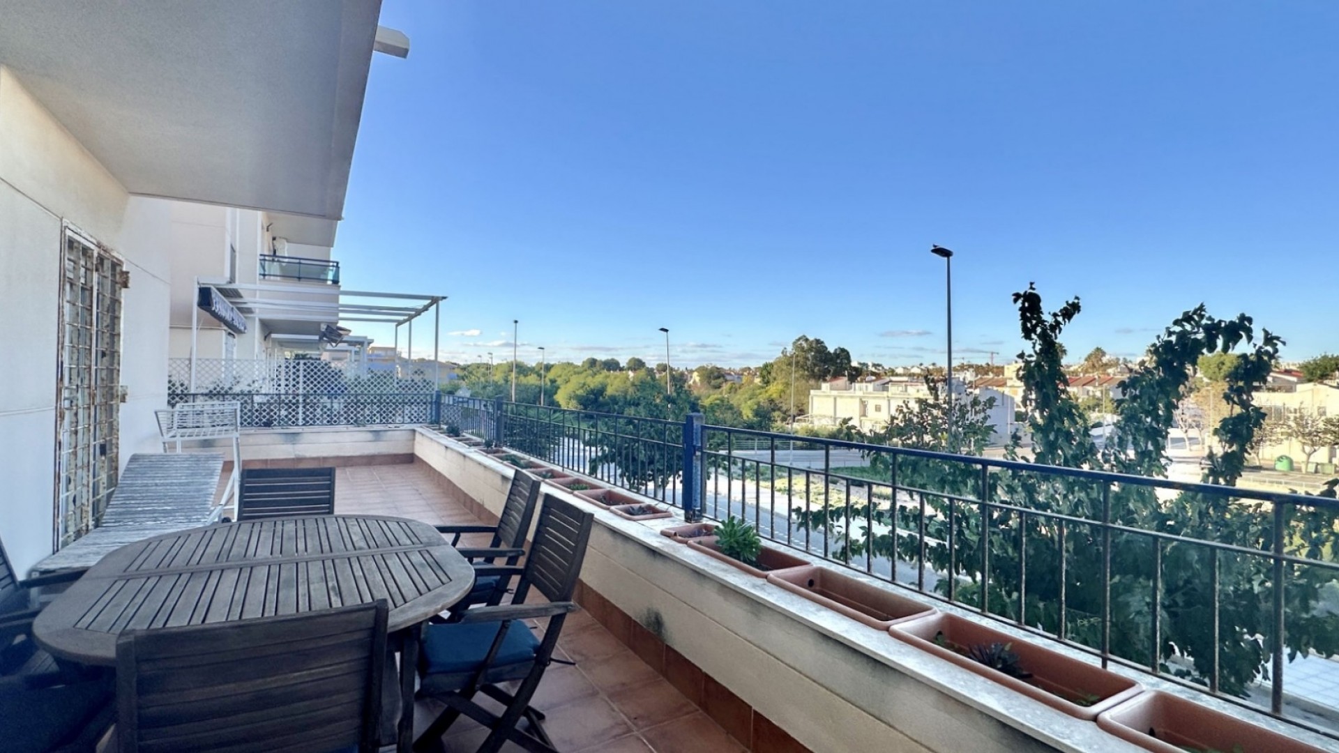 Venta - Apartamento piso -
Mil Palmeras