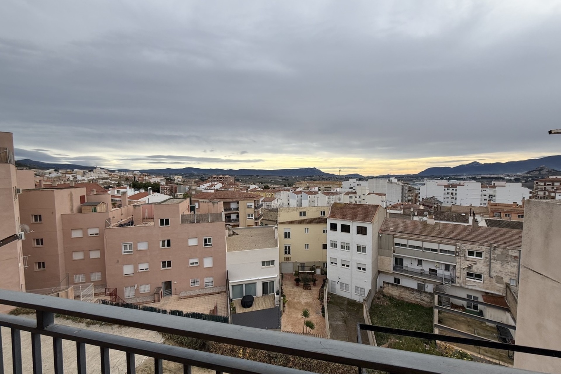 Venta - Apartamento / Piso -
Onil - Costa Blanca