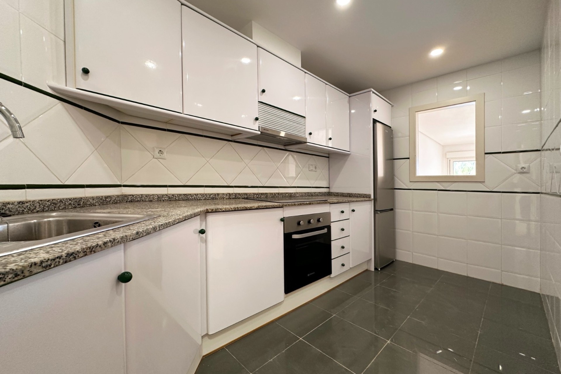 Venta - Apartamento / Piso -
Orihuela Costa - Agua Marina