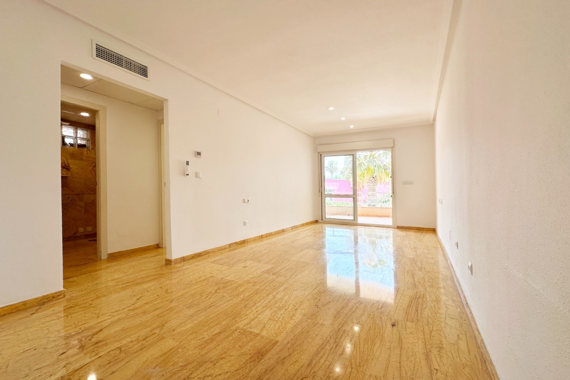 Venta - Apartamento / Piso -
Orihuela Costa - Agua Marina