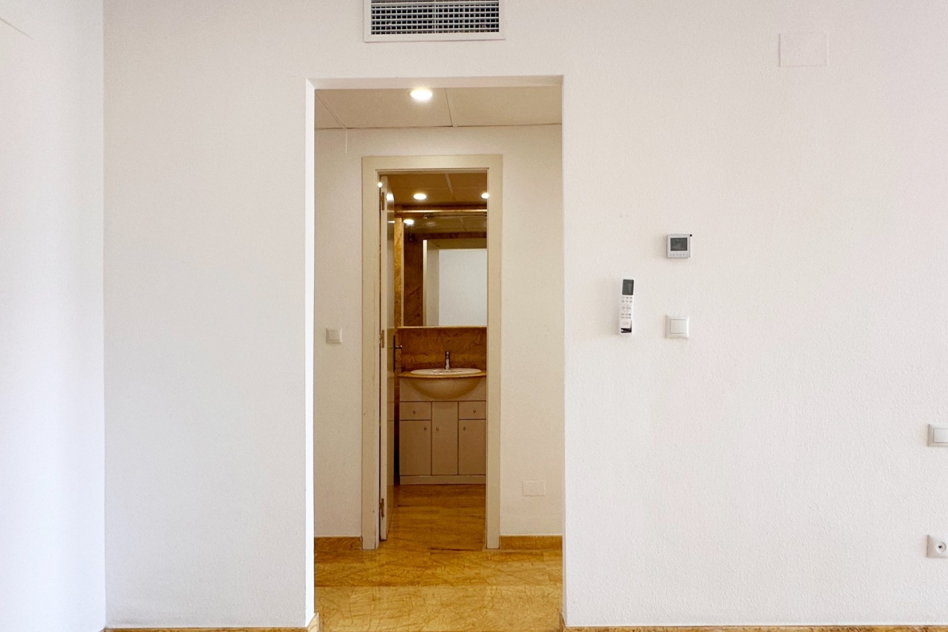 Venta - Apartamento / Piso -
Orihuela Costa - Agua Marina