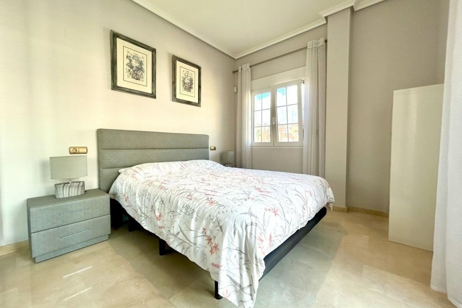 Venta - Apartamento / Piso -
Orihuela Costa - Aguamarina